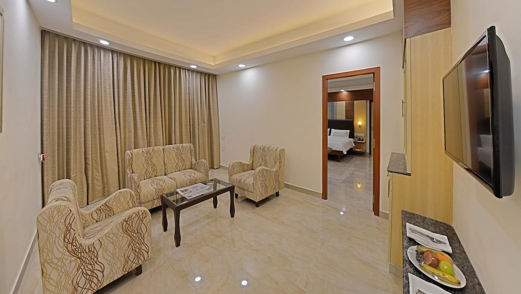 Poppys Anukula Residency Vellore Zimmer foto
